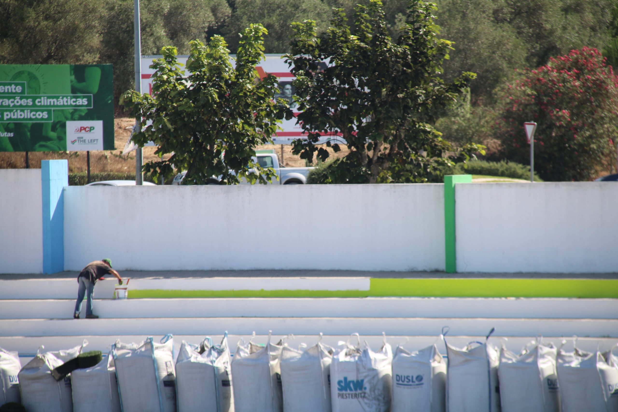 Equipas municipais renovam Estádio