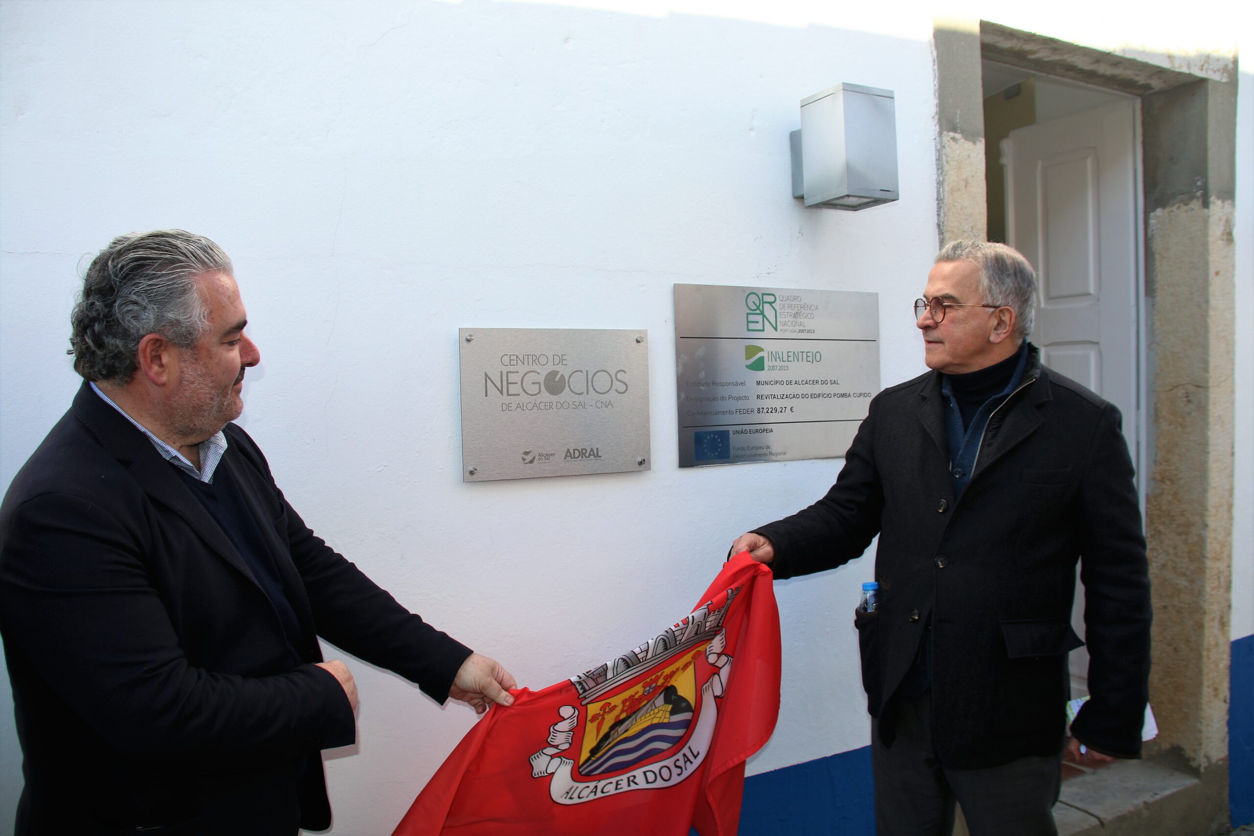 Largo dos Açougues acolheu inauguração do novo Centro de Negócios de Alcácer do Sal