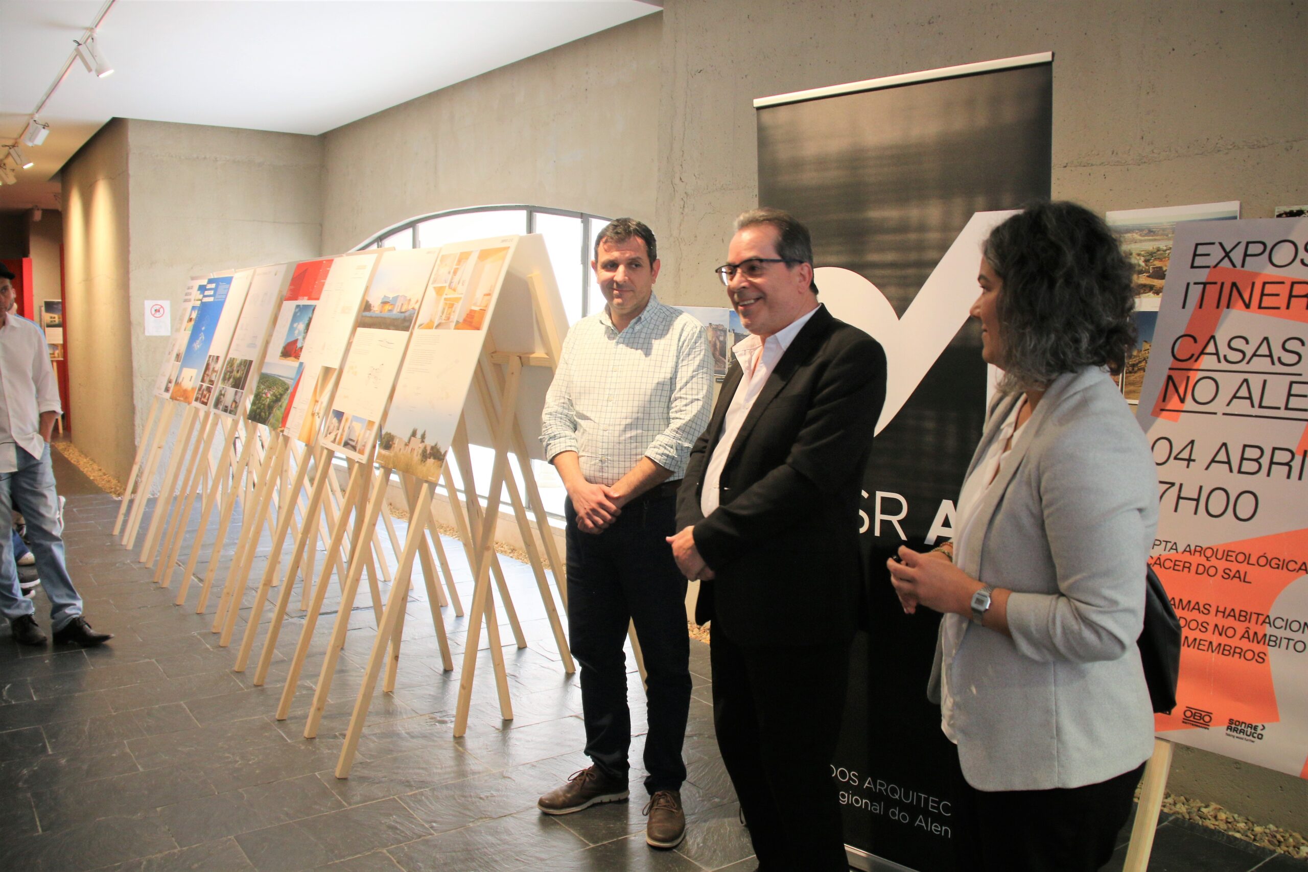 Exposição itinerante “Casas no Alentejo” inaugurada ontem na Cripta Arqueológica