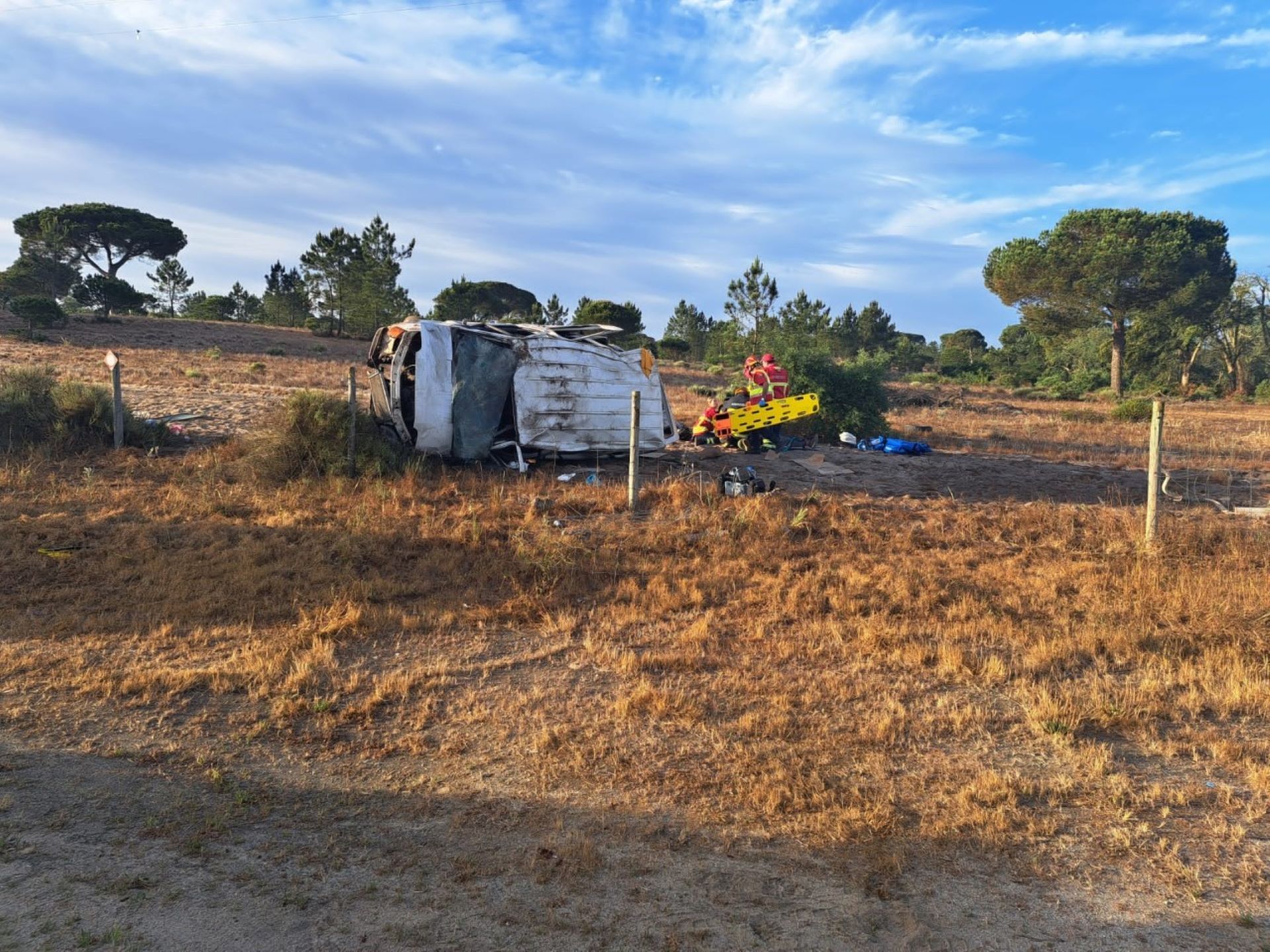 Acidente na EN 253 entre Alcácer e Comporta vitima nove pessoas