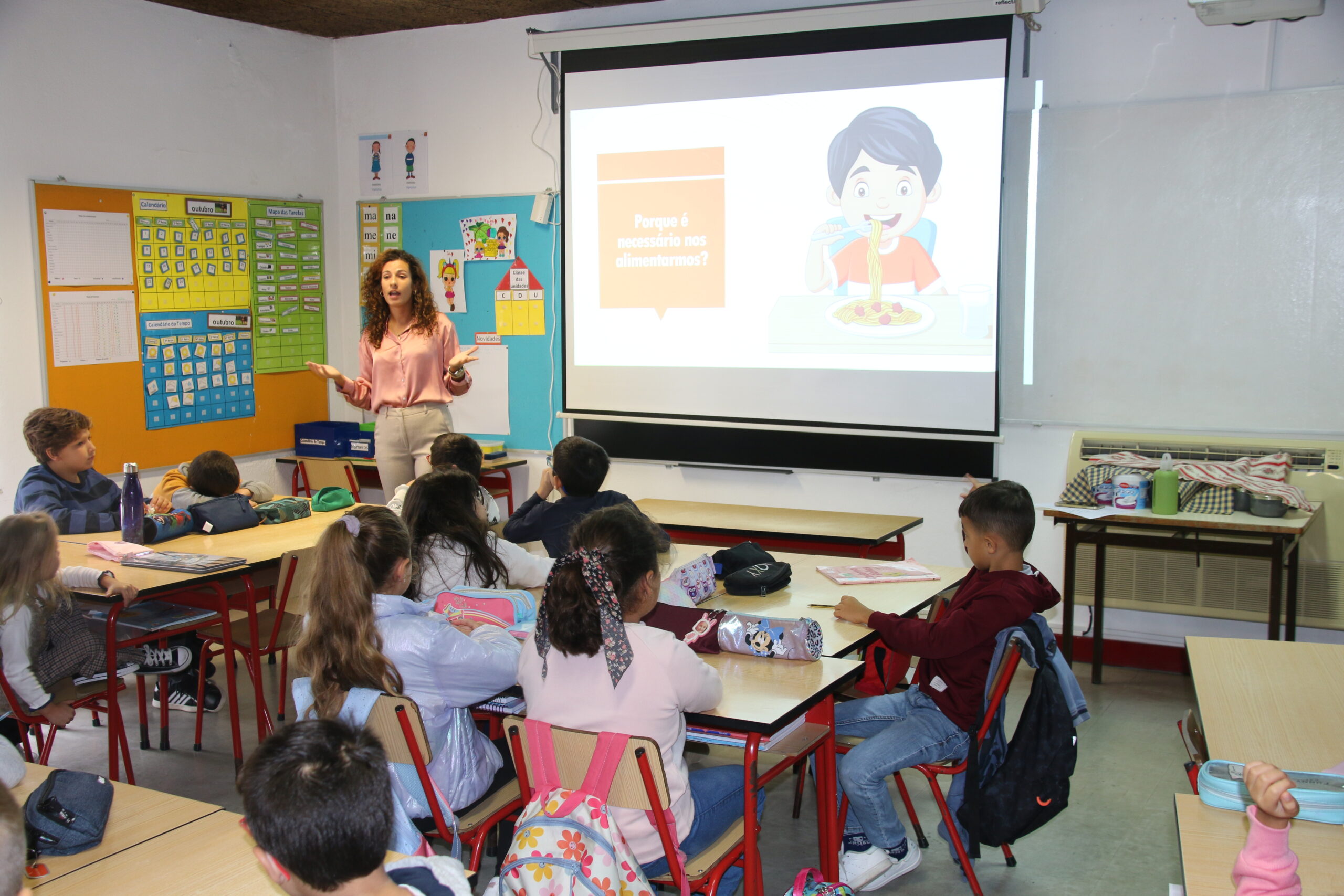 Escola Básica do Olival Queimado acolheu atividades para assinalar Dia Mundial da Alimentação