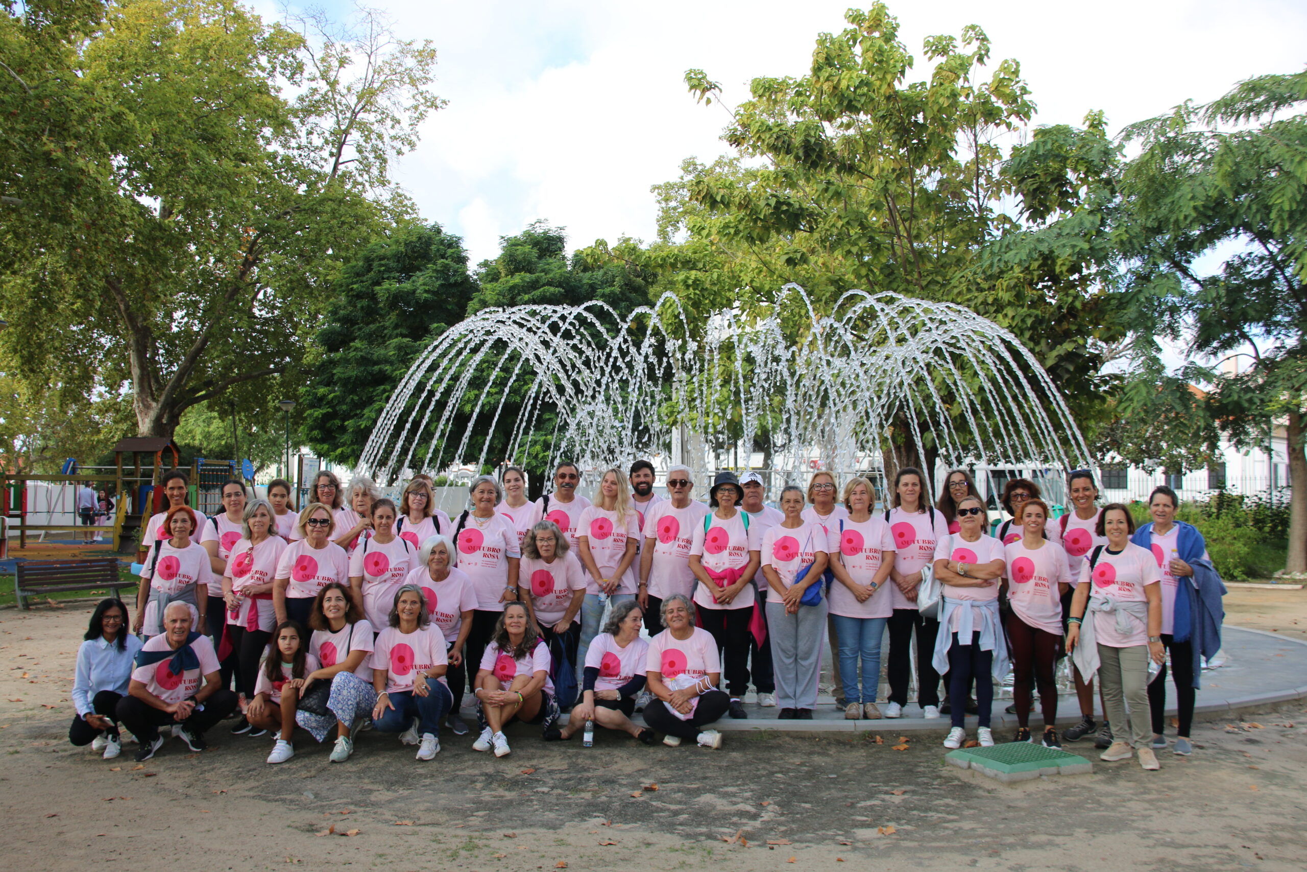 Inscrições abertas para a caminhada Outubro Rosa, a realizar no dia 13 de outubro