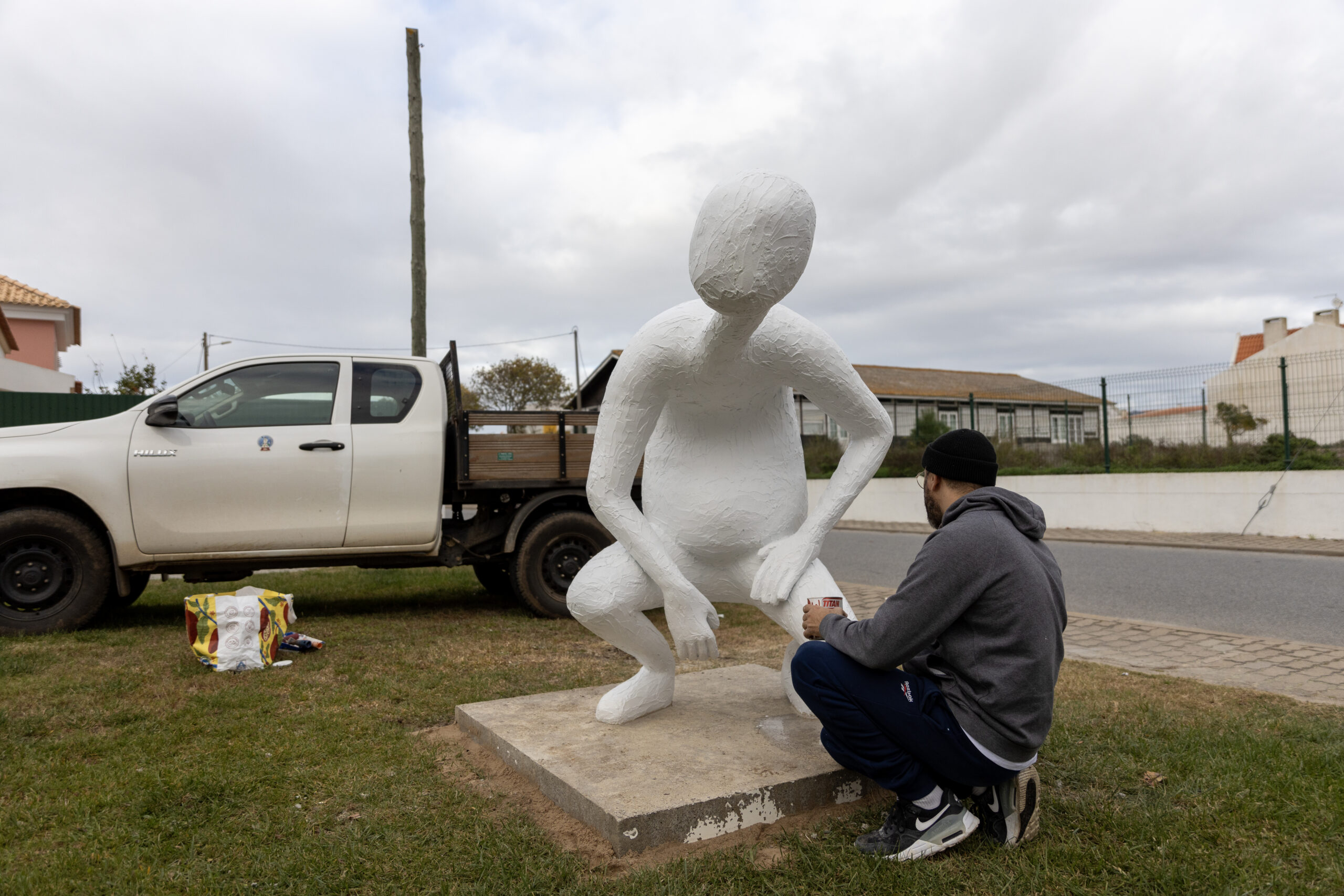 escultura comporta 2