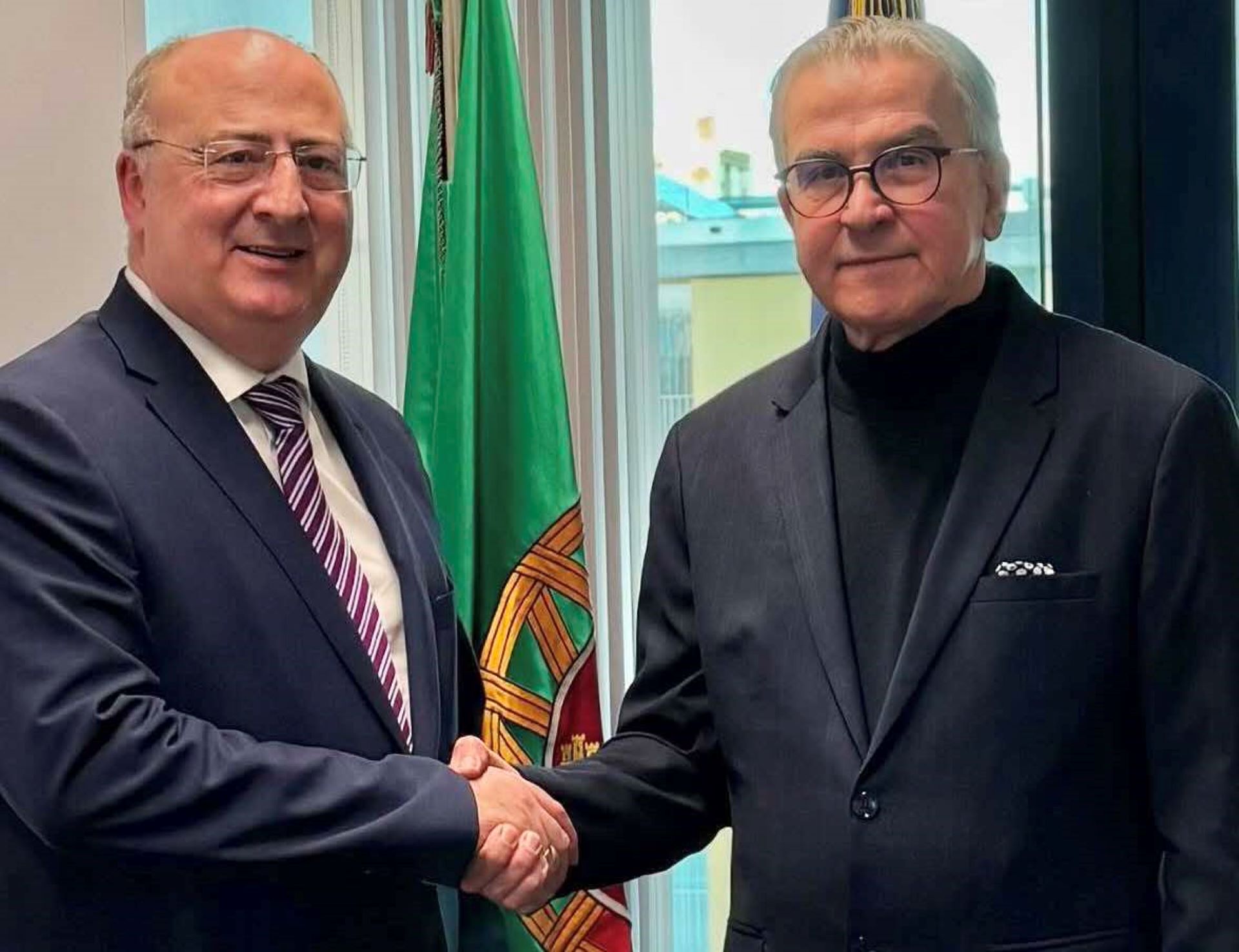 Vítor Proença reuniu com ministro da Agricultura e Pescas José Manuel Fernandes