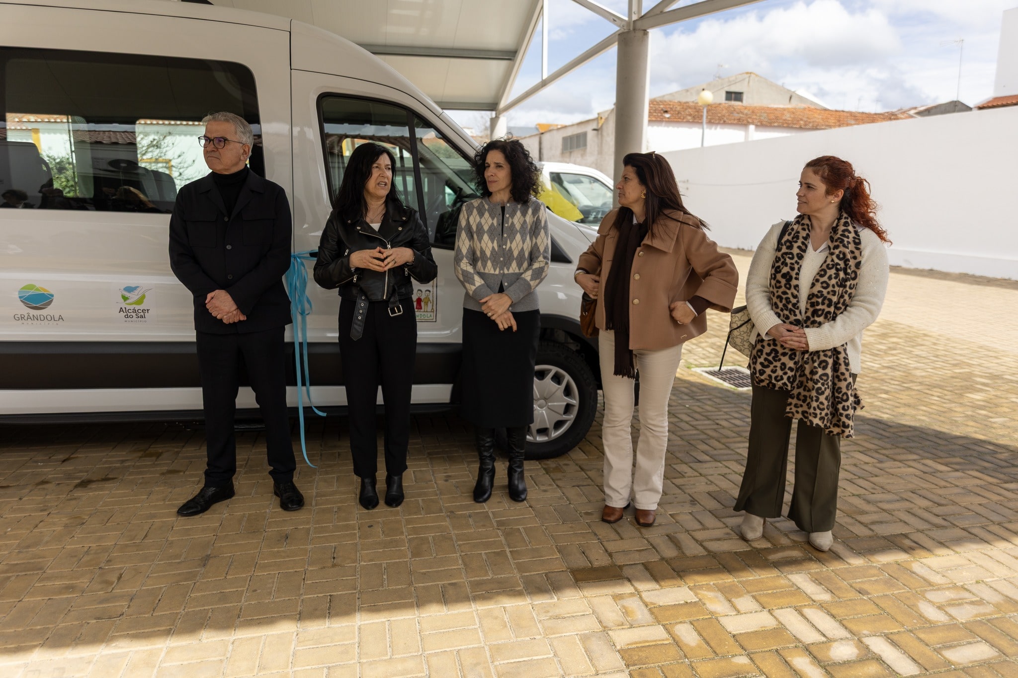 Entrega viatura cercigrandola
