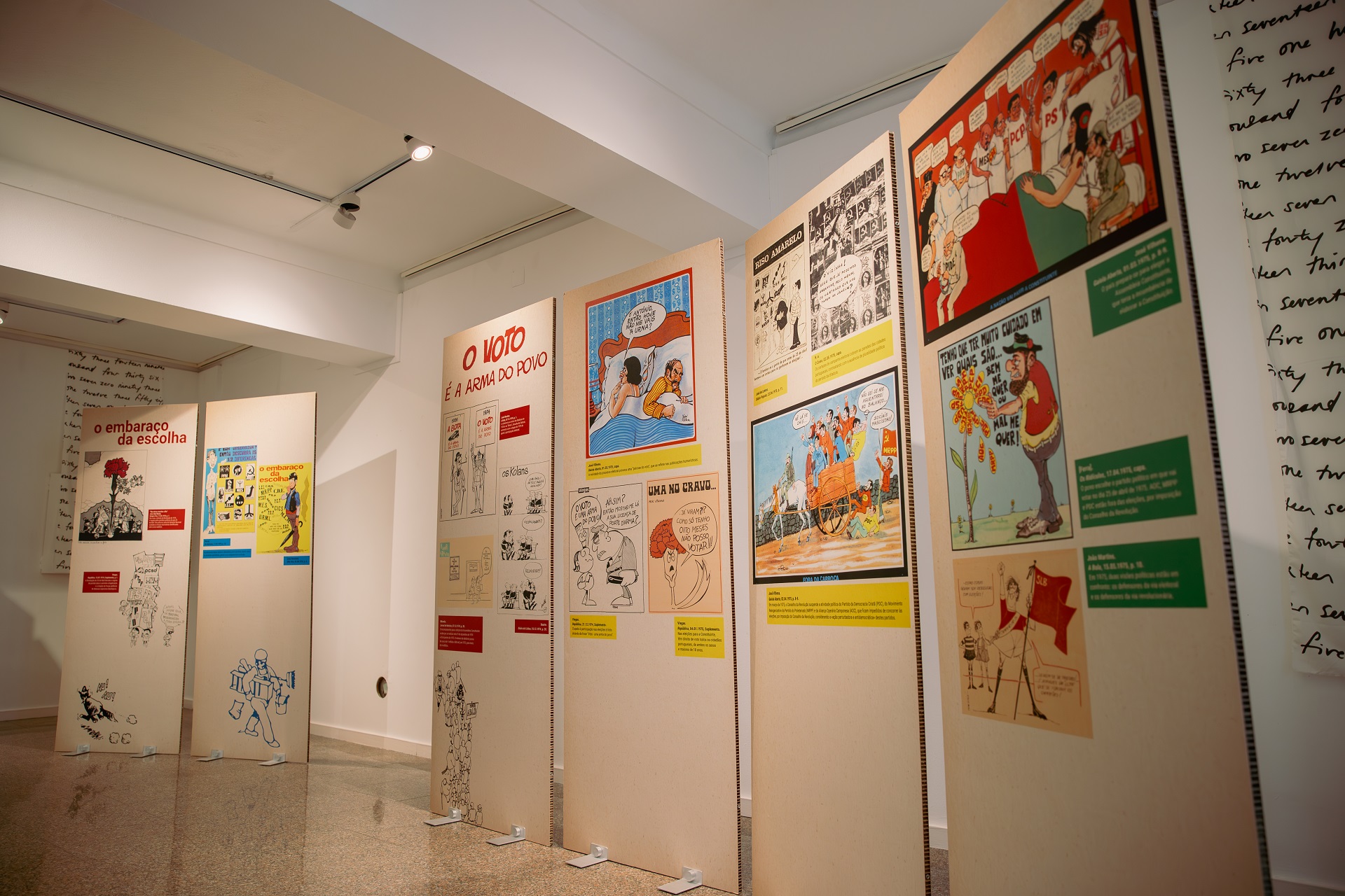 Exposição sobre o PREC patente na Sala de Exposições da BMAS até dia 30 de maio