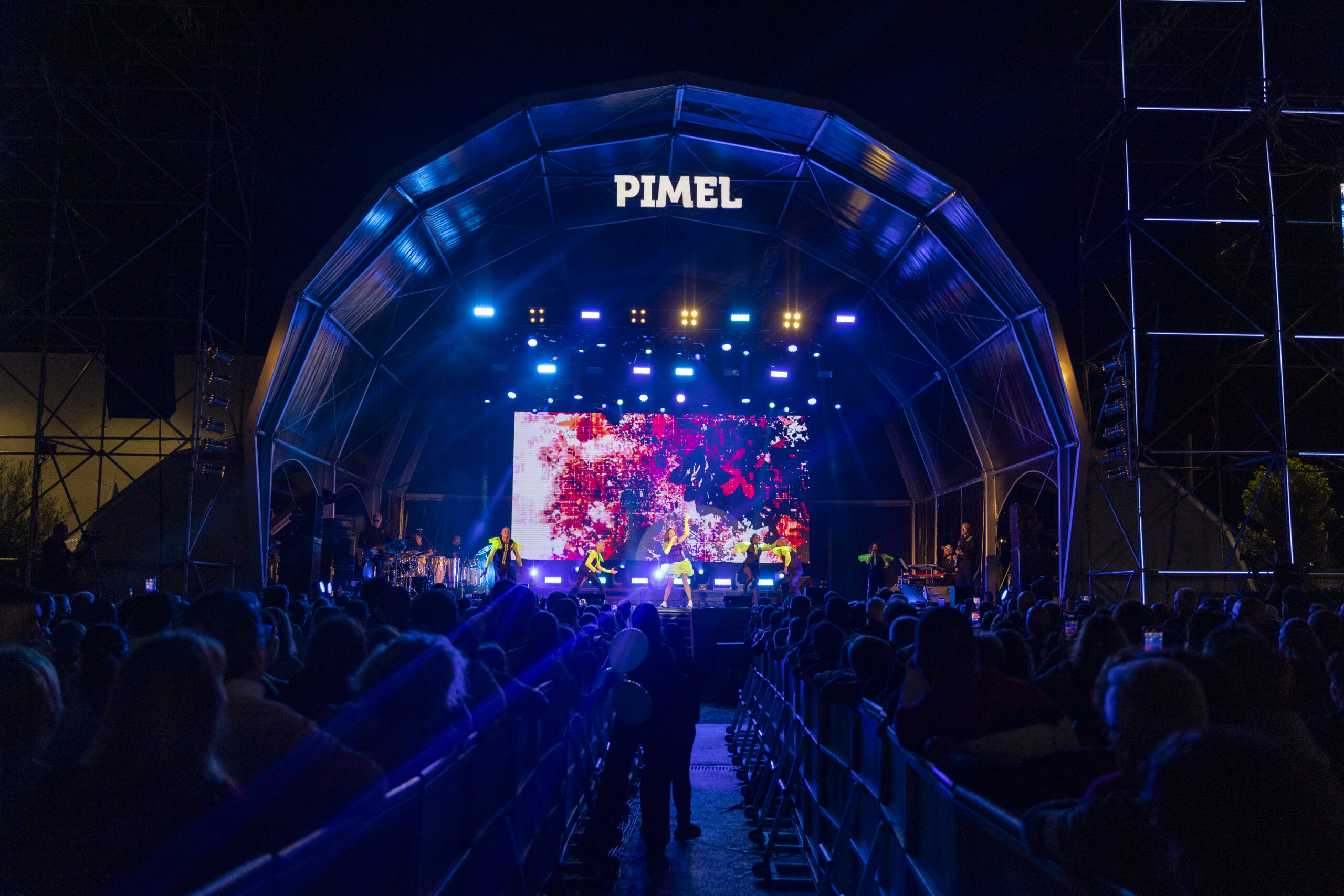 Concerto memorável de Daniela Mercury fecha XXXIII PIMEL – Feira do Turismo e das Atividades E...