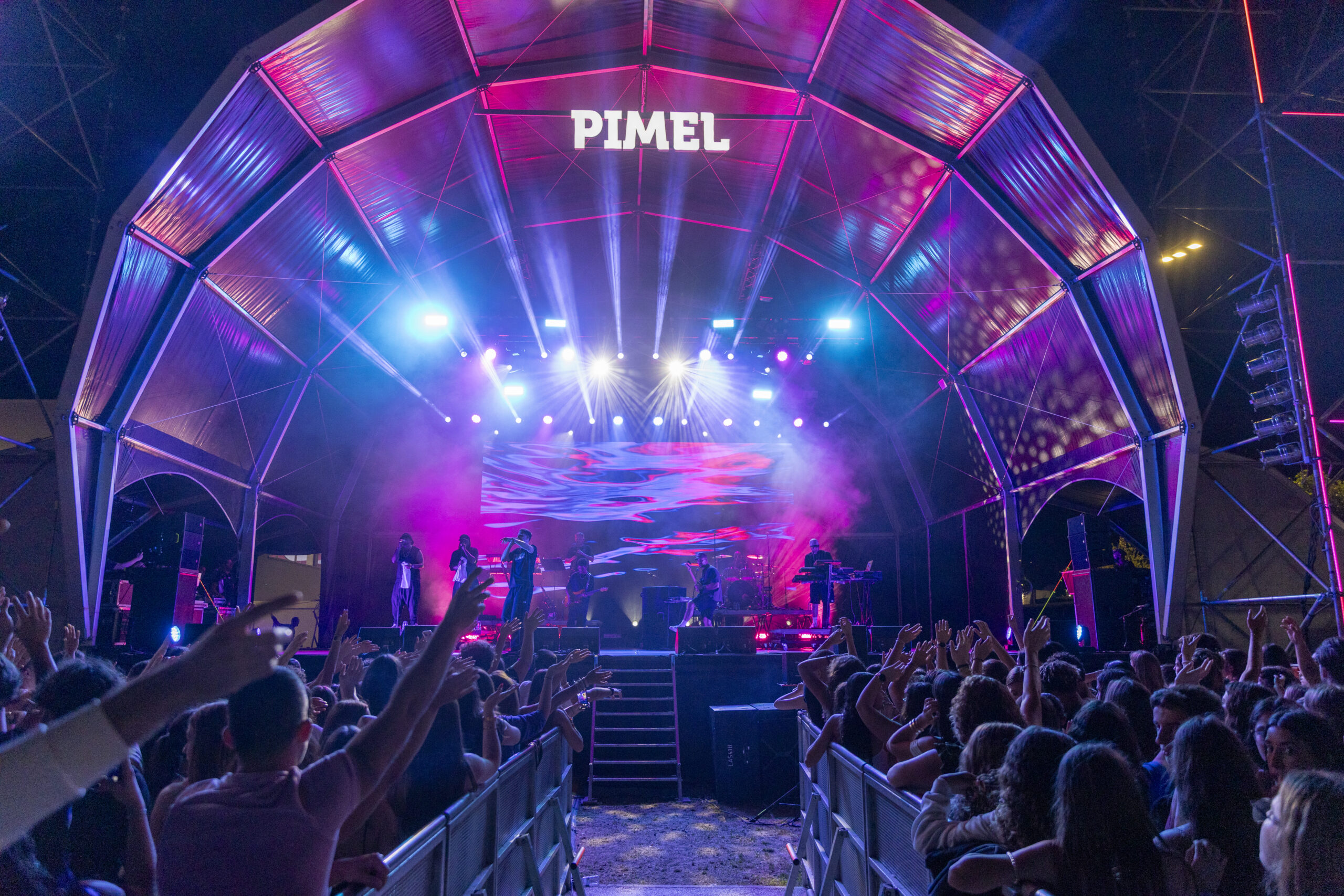 XXXIII PIMEL – Feira do Turismo e das Atividades Económicas tem grande início com Richie Camp...