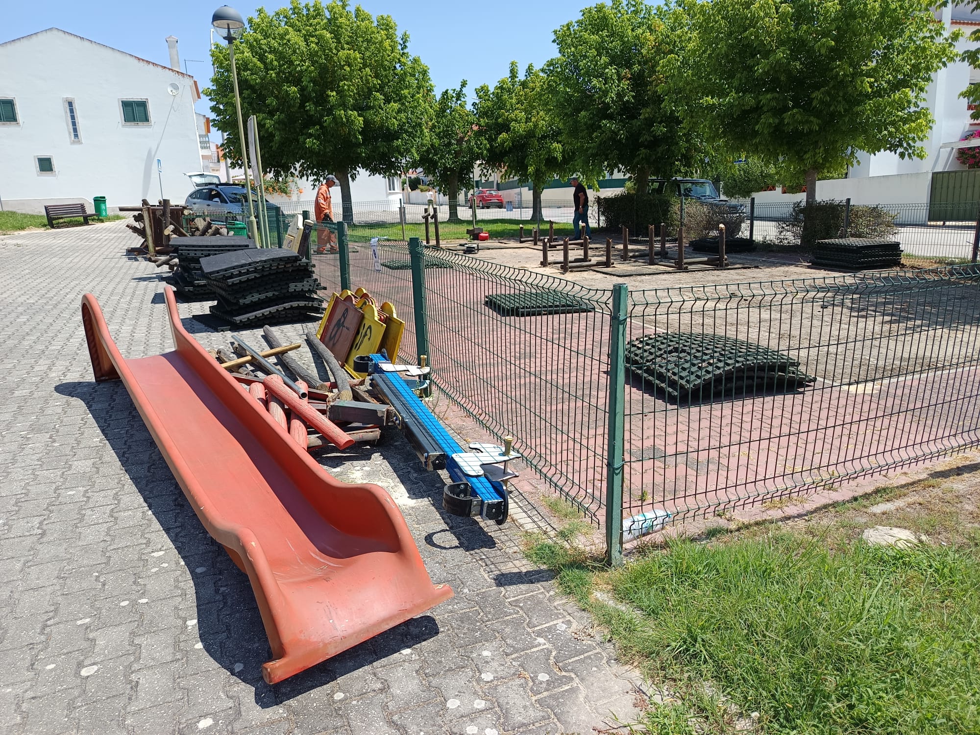 Parque infantil da Quinta da Oriola alvo de ação de requalificação