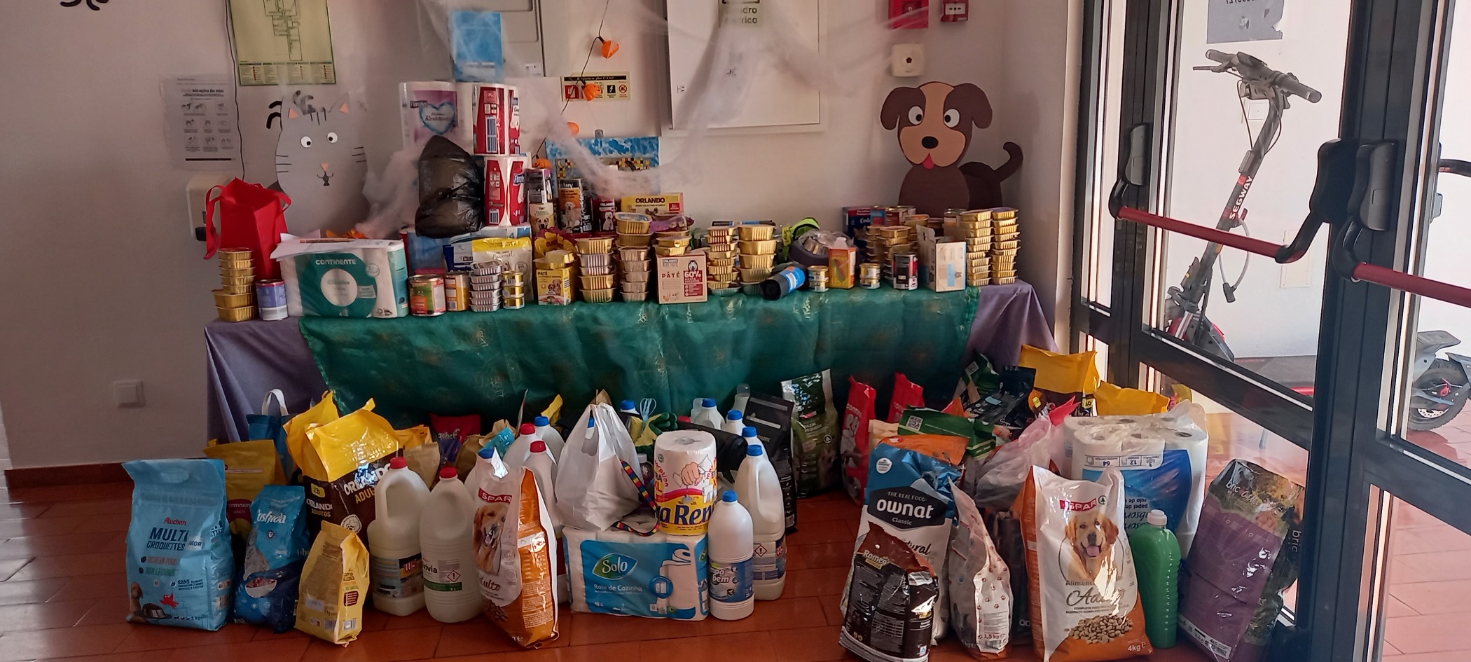 2025-11-06 donativos da Oficina da Criança ao Cantinho da Milu