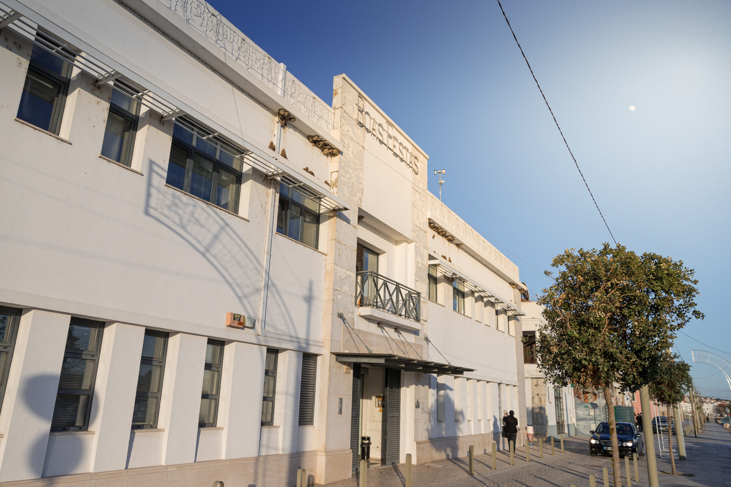 Início dos trabalhos para montagem de elevador no Edifício dos Serviços Técnicos do Município