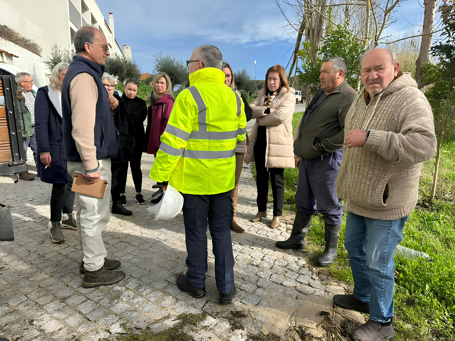Reerguer Alcácer - Iniciam-se trabalhos para os moradores da Barrosinha regressarem a casa