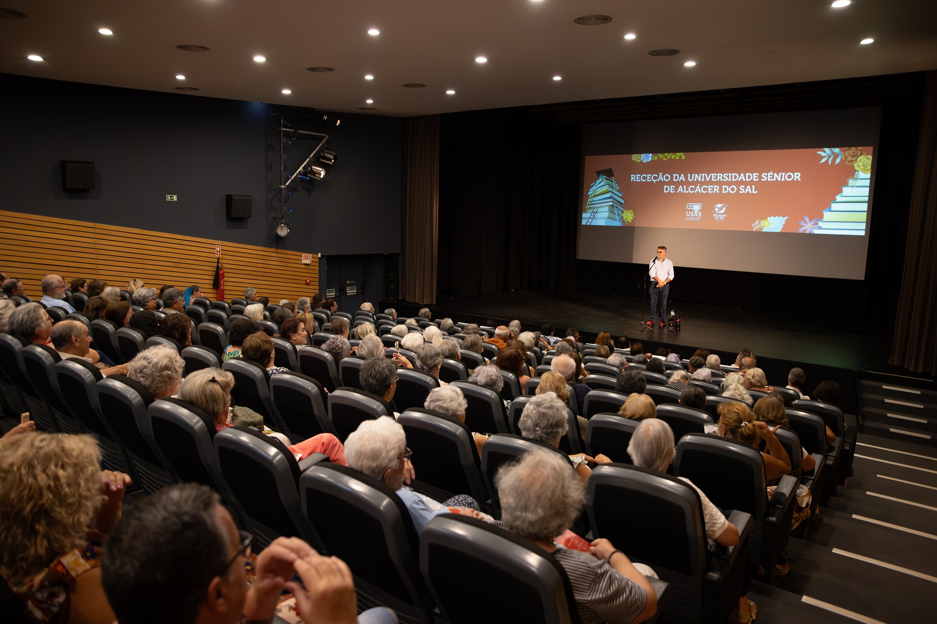 2026-09-22-Receção aos Alunos da USAS (9)