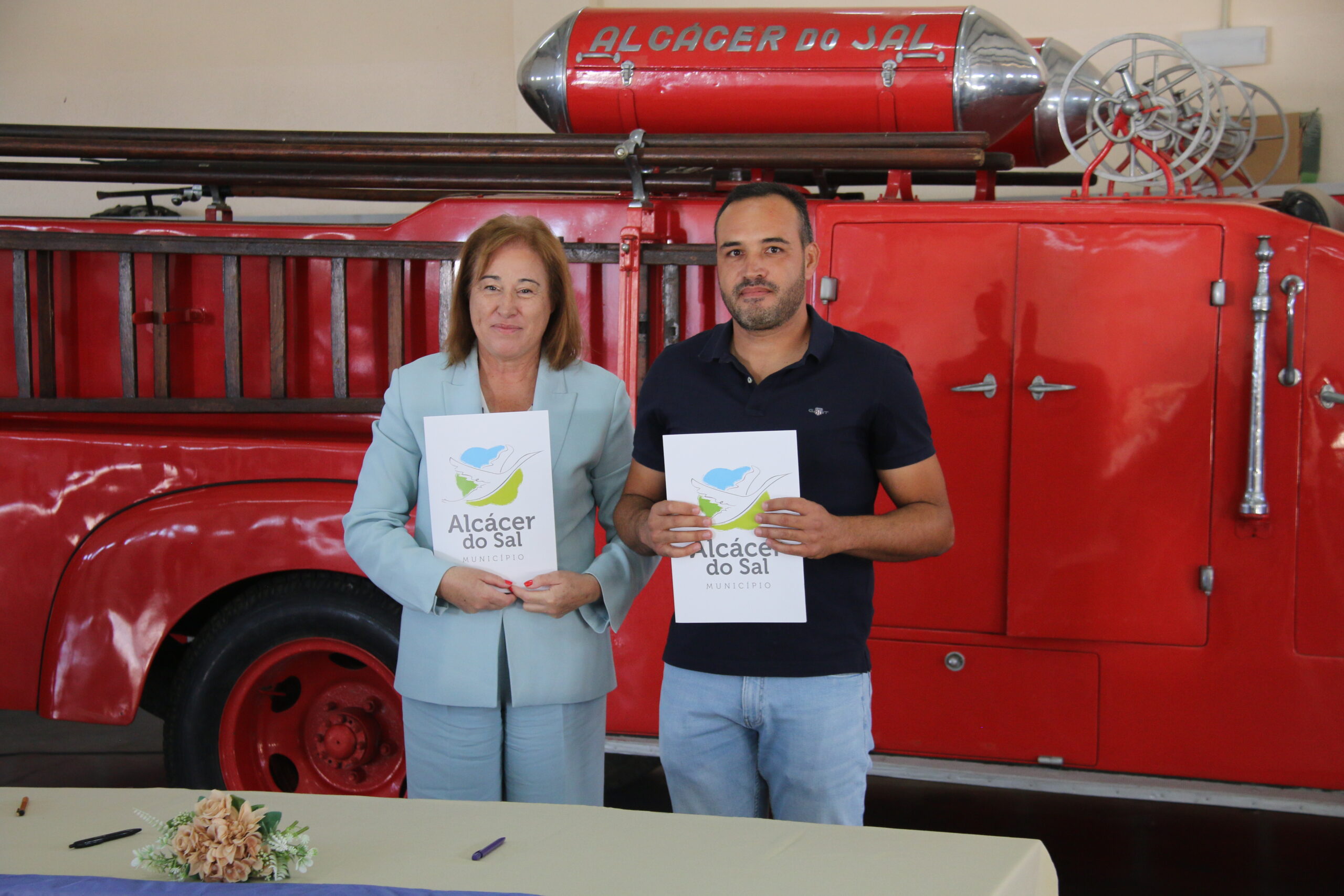 Novo protocolo fortalece apoio da autarquia aos Bombeiros de Alcácer