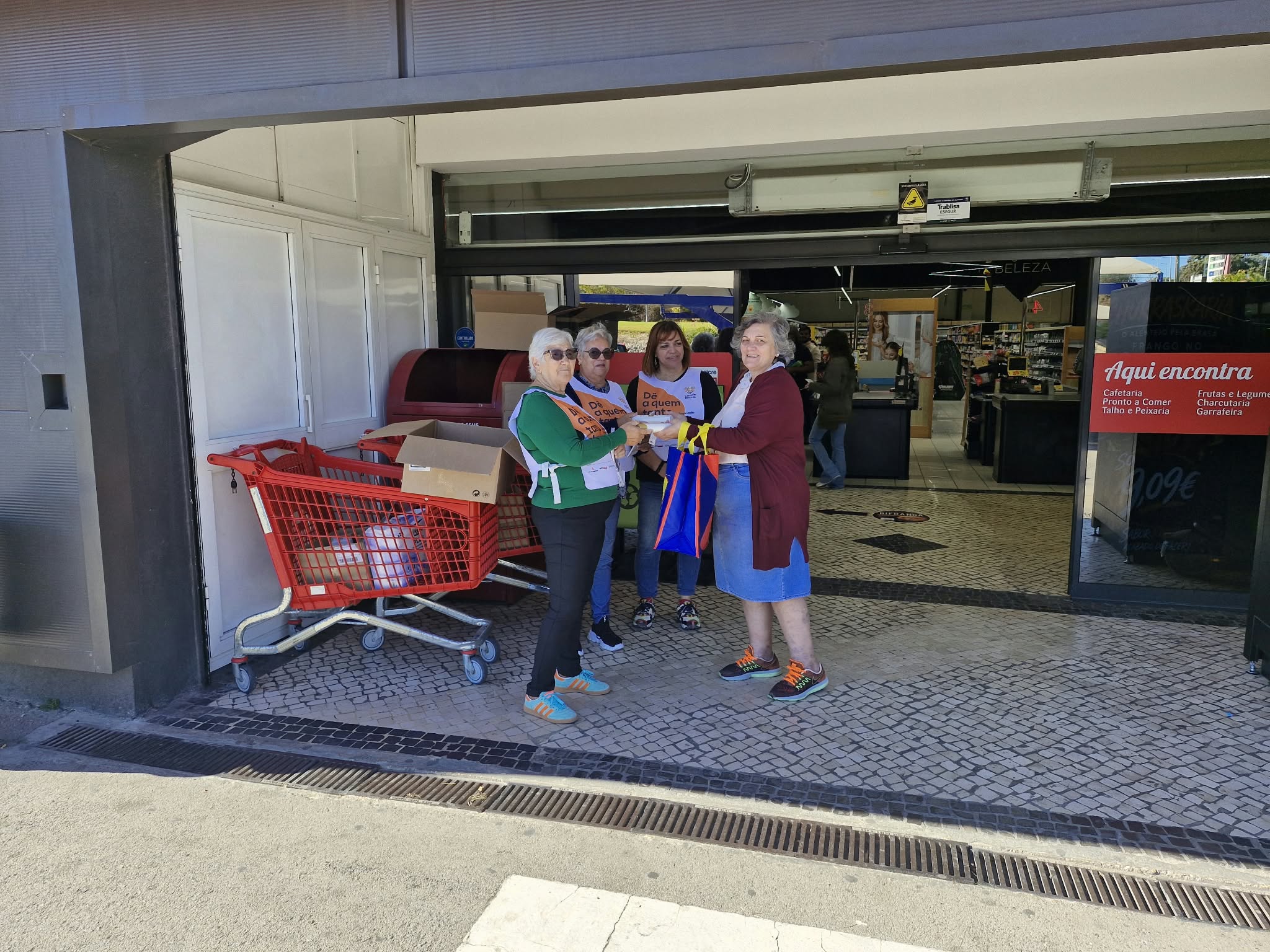 2026-10-25 Campanha da Delta de recolha de produtos de higiene para idosos